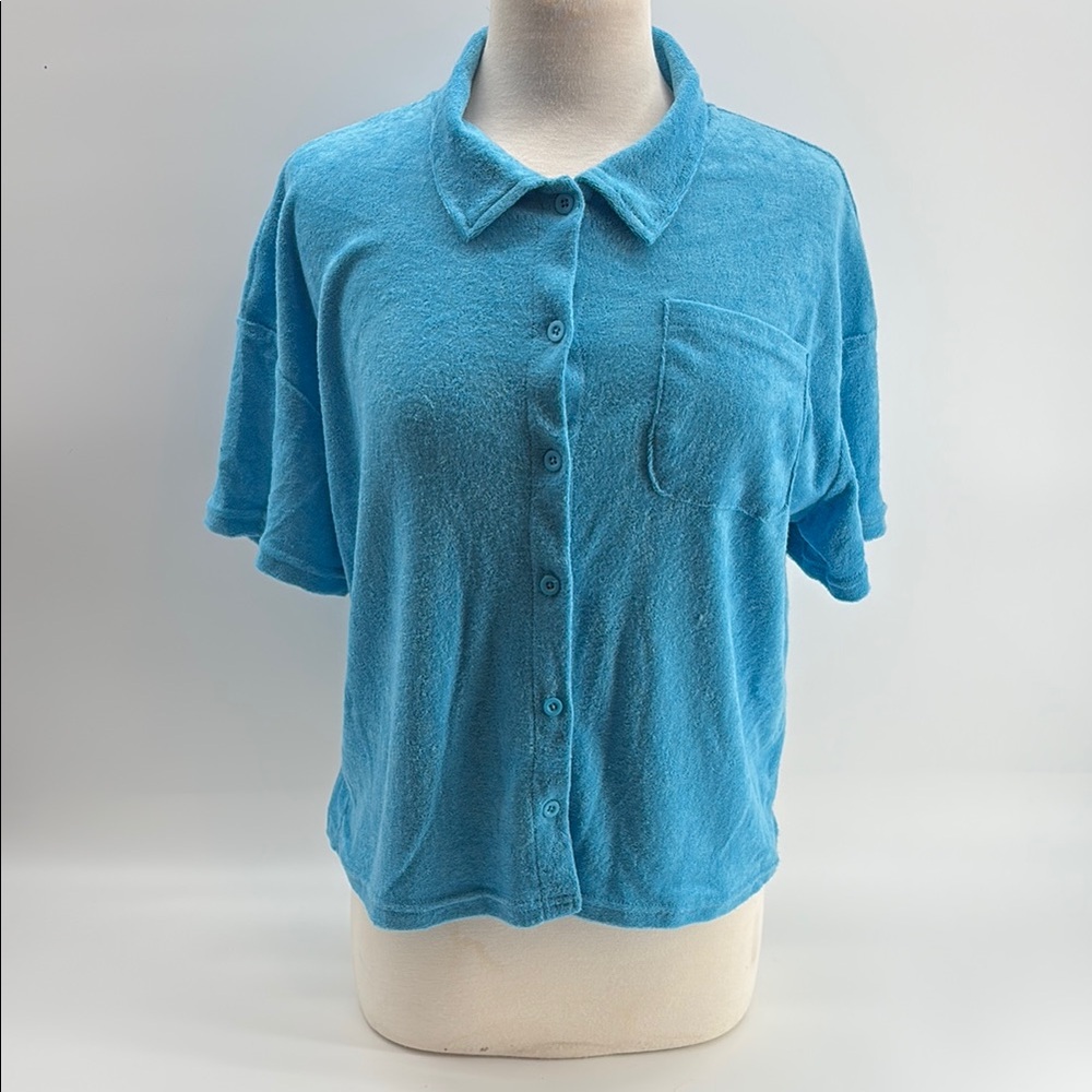 NWT Rue21 Blue Boxy Crop Button Down Shirt